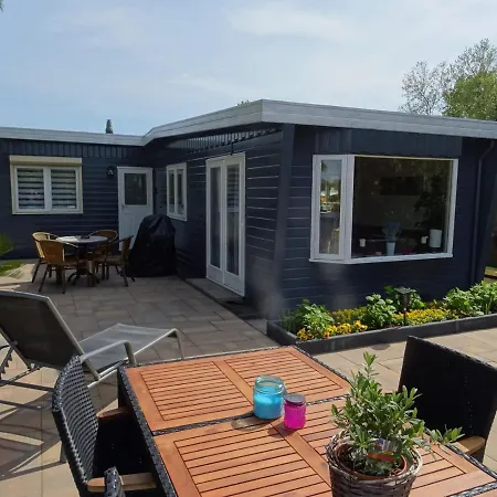 Type B Comfort Four-person At The Water * Terwolde